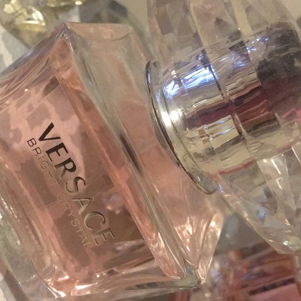 Meet your Posher, Ella